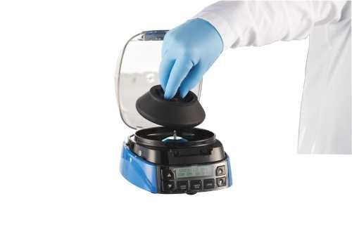 Gusto™ Centrifuge  100-240VAC, 50/60Hz Universal P