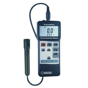 Traceable Dual Display Cond. Meter w/RS-232 Output